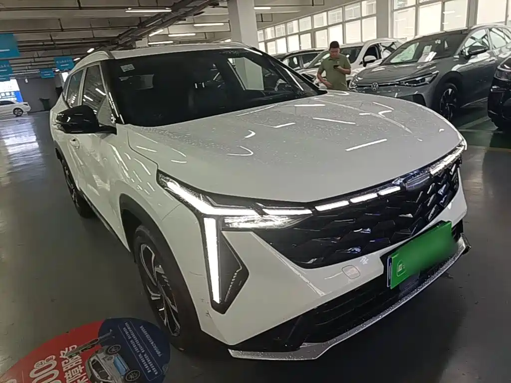 Geely Boyue — миниатюра 4
