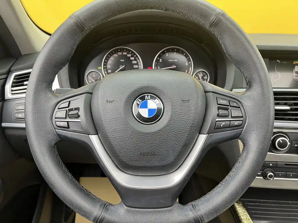 BMW X3 (Import) — миниатюра 15