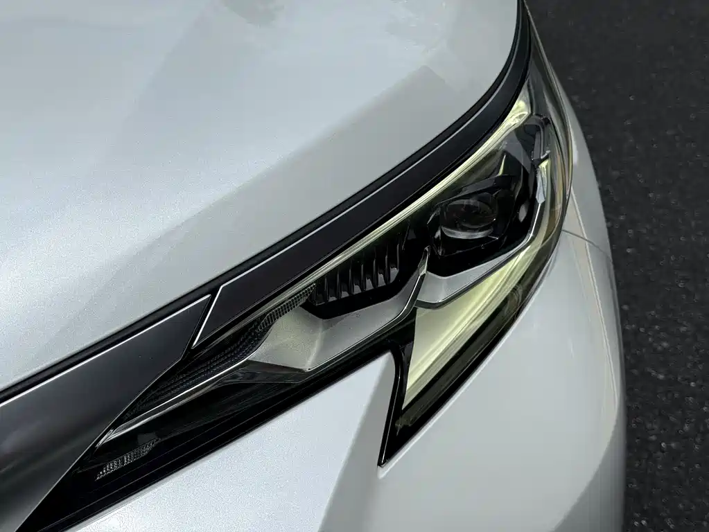 Toyota Sienna 2021 2.5L Luxury