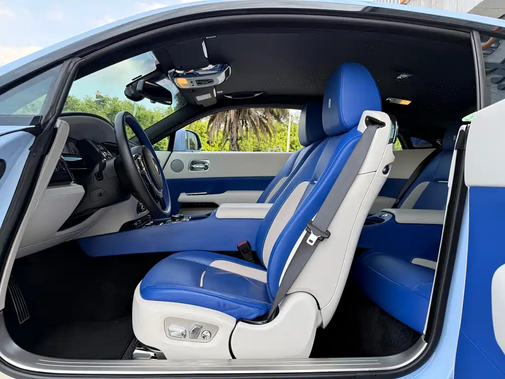 Rolls-Royce Wraith — миниатюра 3
