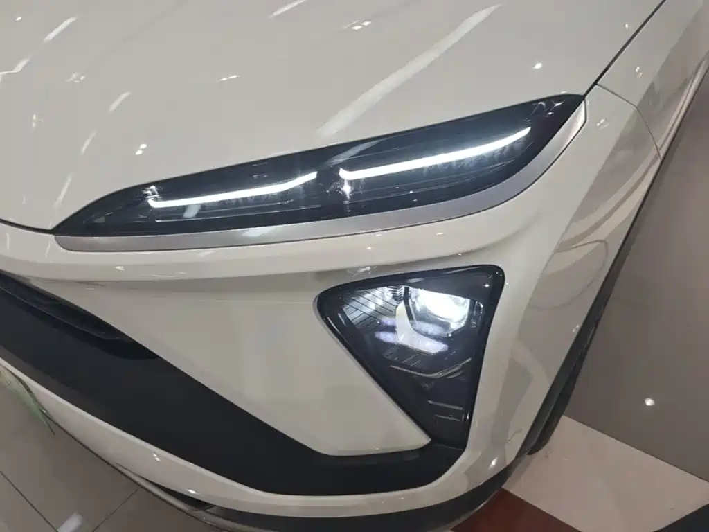 NIO EC6 — миниатюра 24