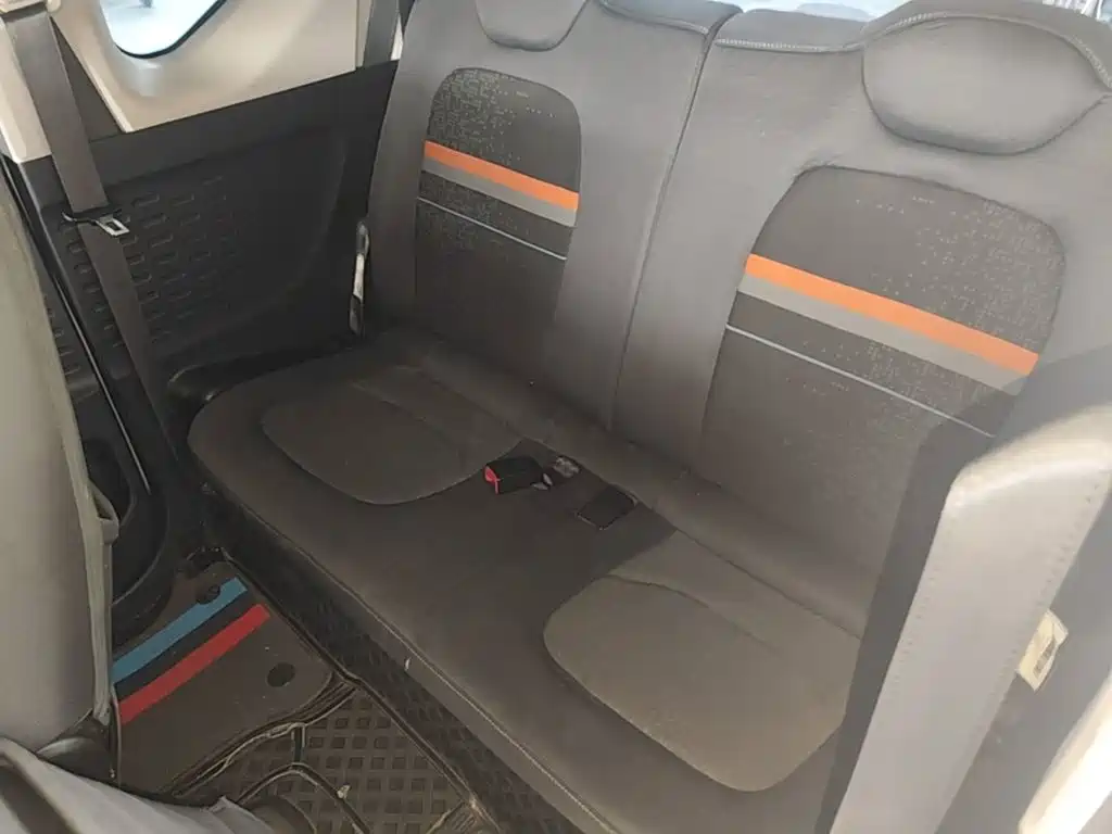 Wuling MINIEV — миниатюра 17