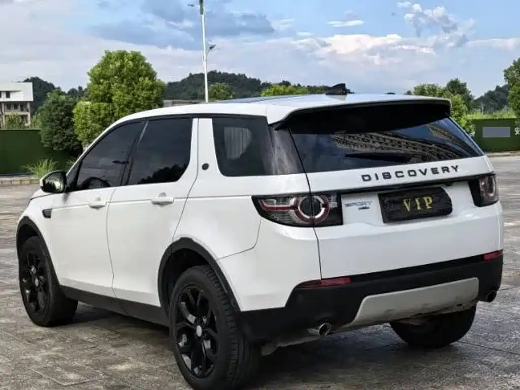 Land Rover Discovery Sport — миниатюра 9