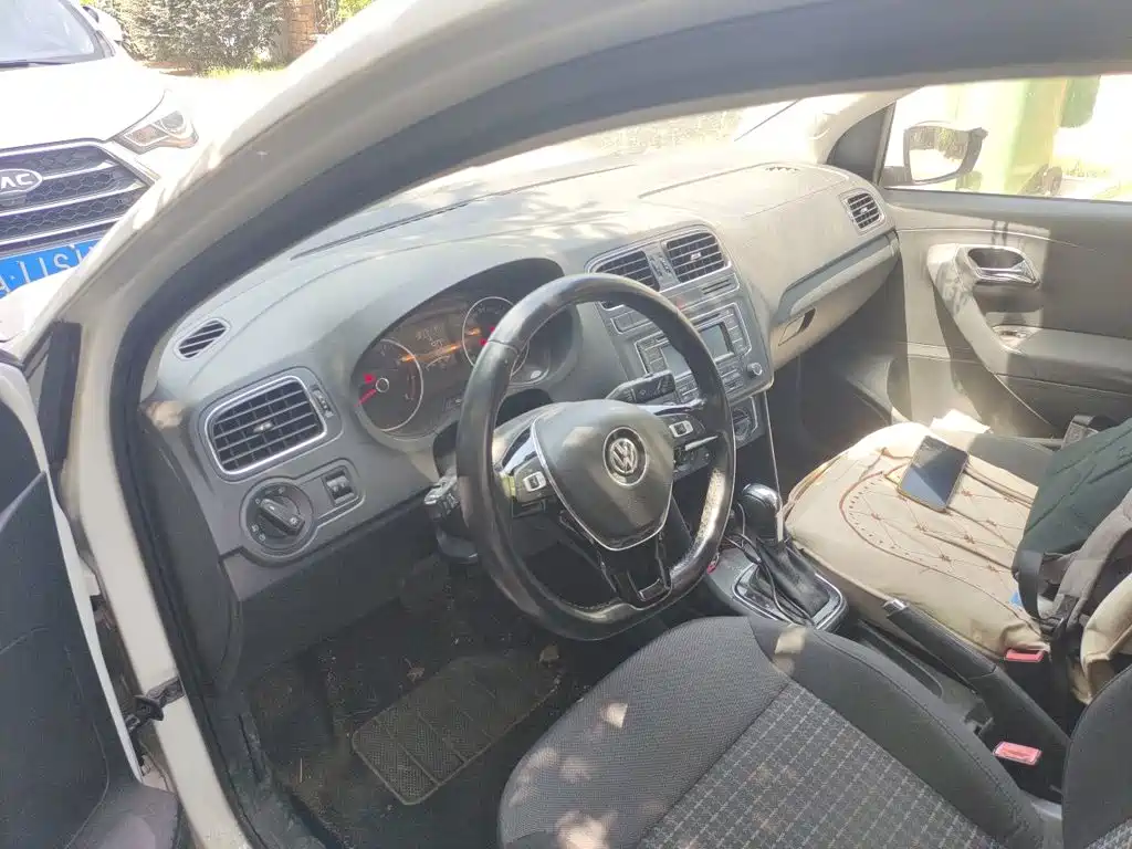 Volkswagen Polo — миниатюра 5