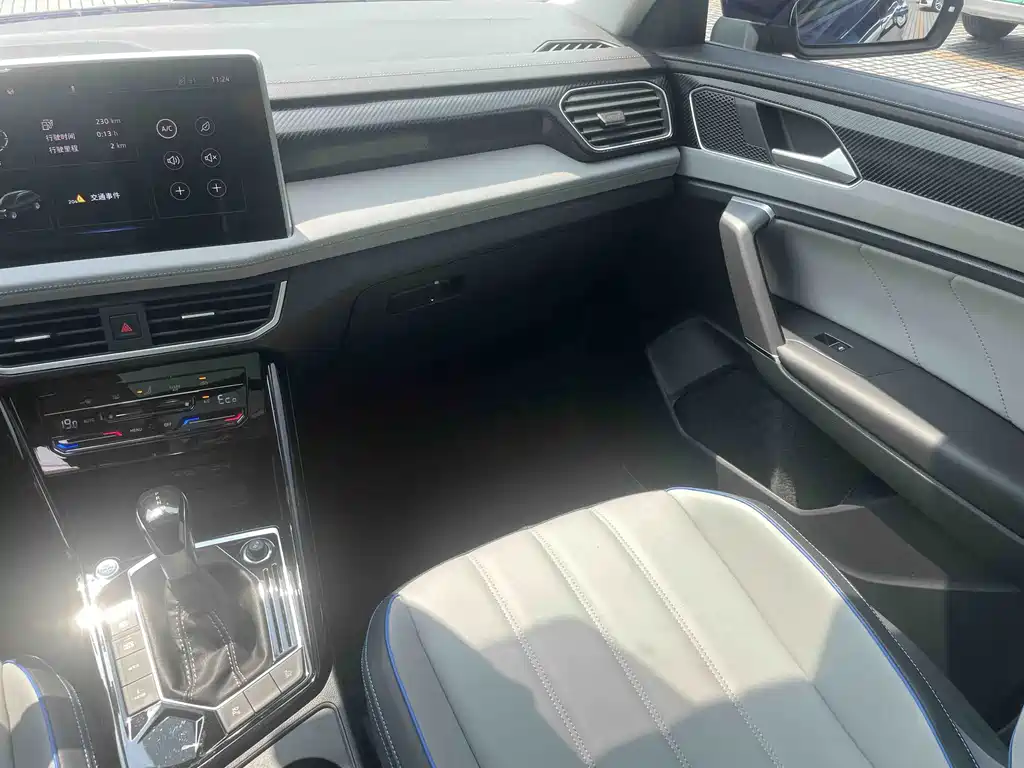Volkswagen Tayron GTE — миниатюра 15