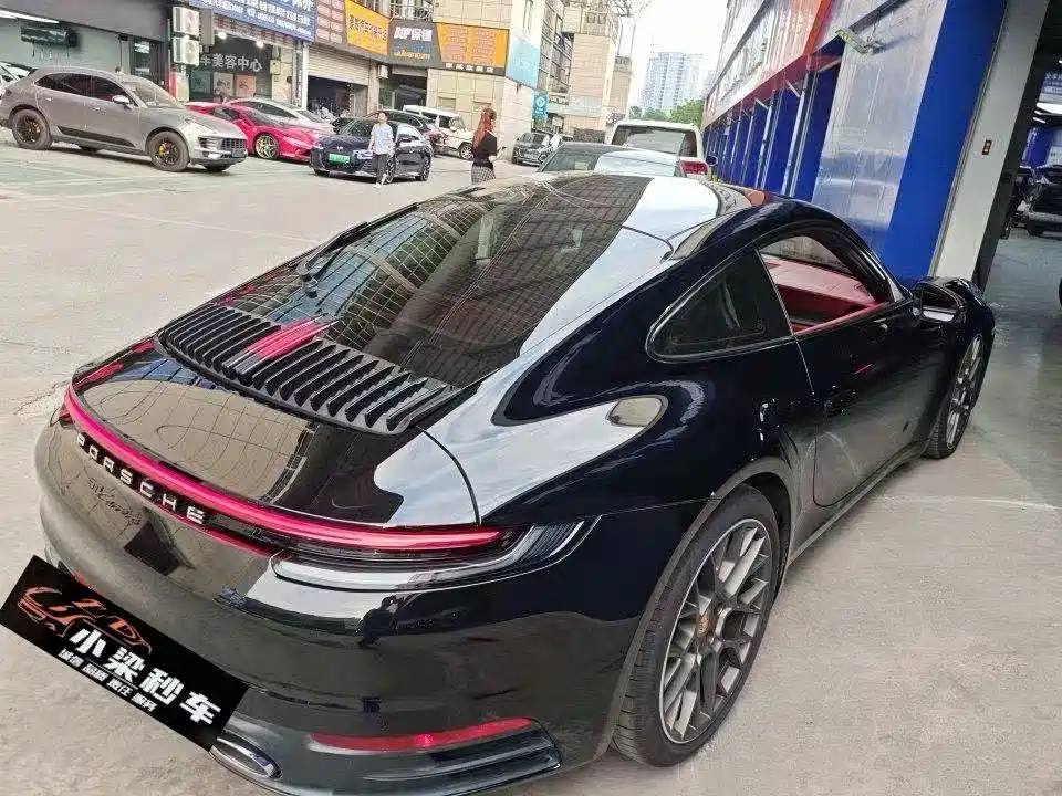 Porsche 911 2020 Carrera 3.0T