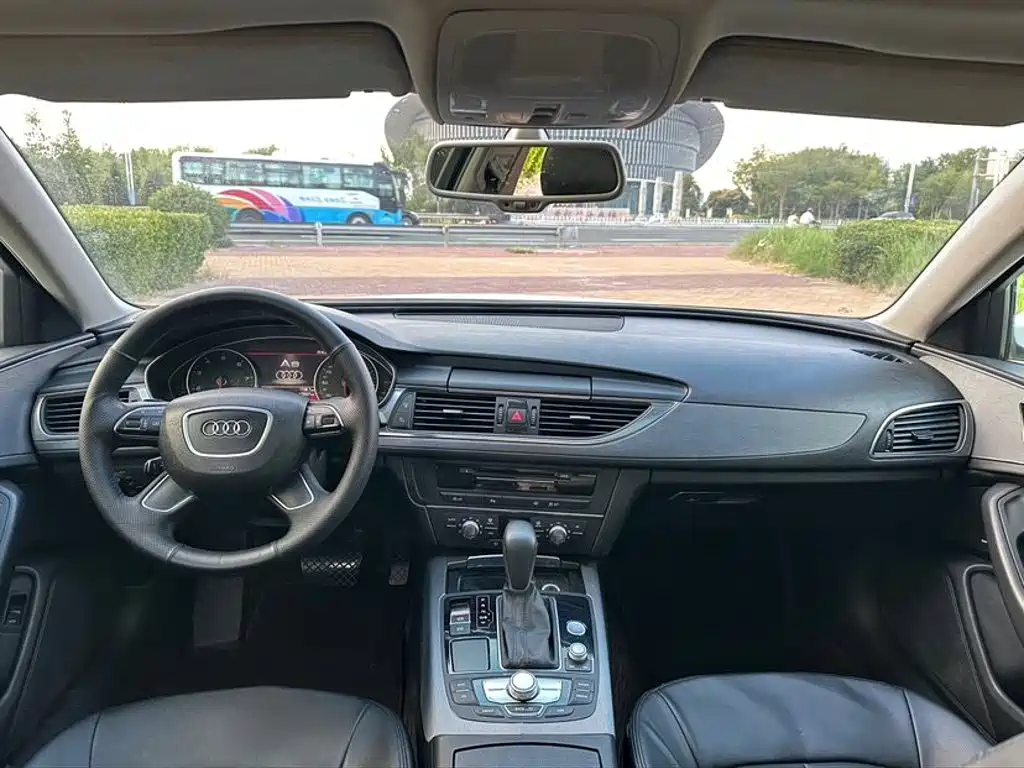 Audi A6L — миниатюра 9