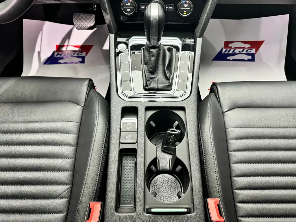 Volkswagen Magotan — миниатюра 12