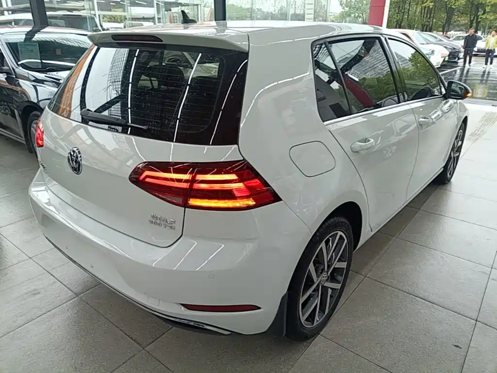 Volkswagen Golf — миниатюра 7