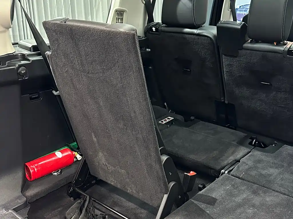 Land Rover Discovery — миниатюра 24