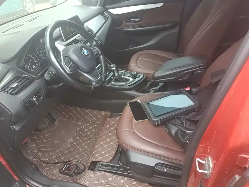 BMW 2 Series Active Tourer — миниатюра 15