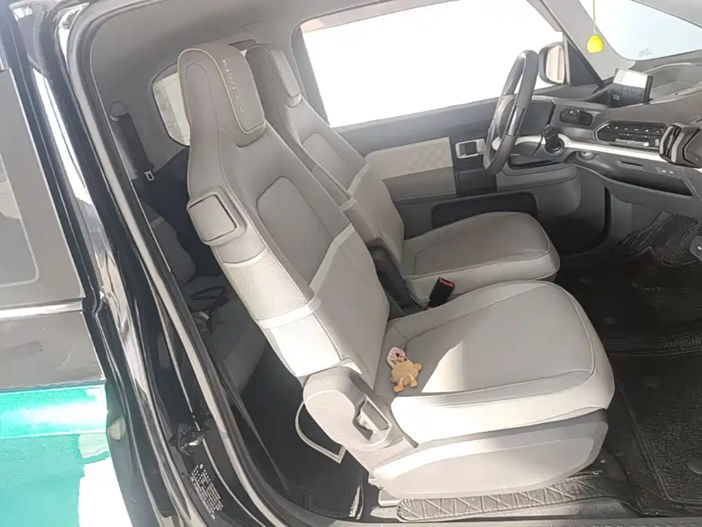 Baojun KiWi EV — миниатюра 25
