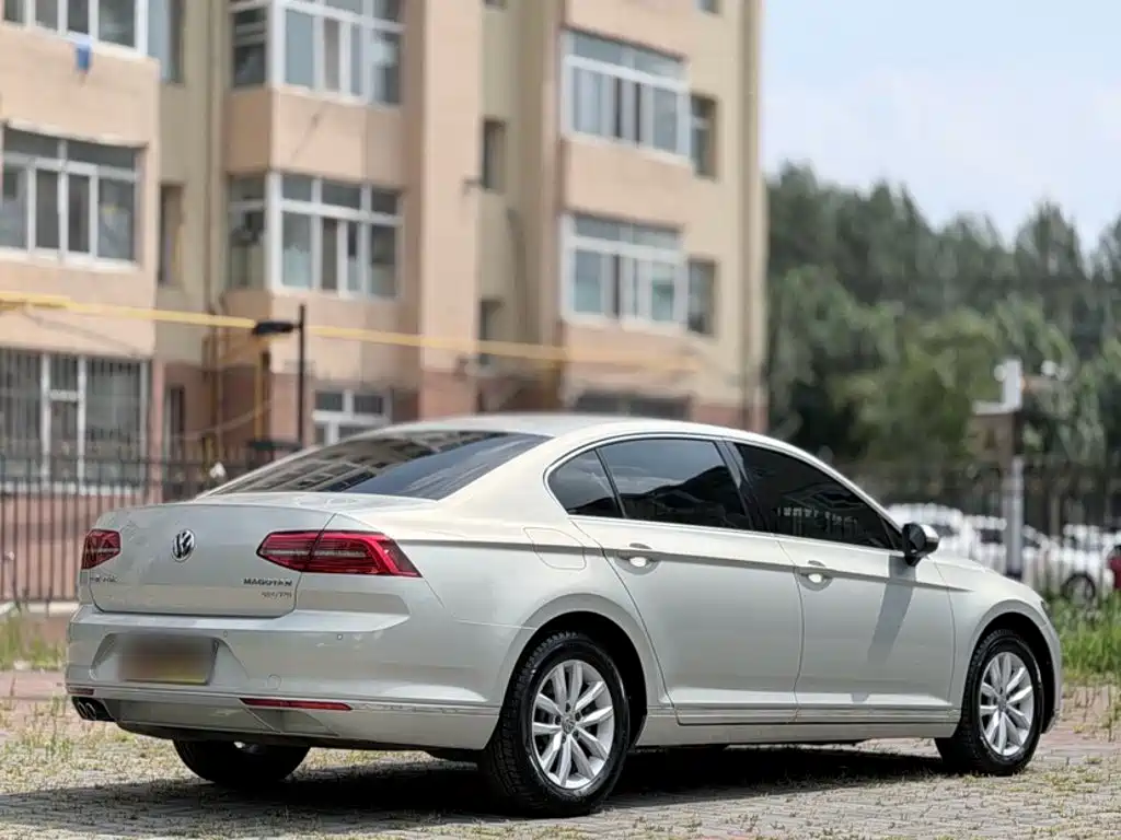 Volkswagen Magotan — миниатюра 12
