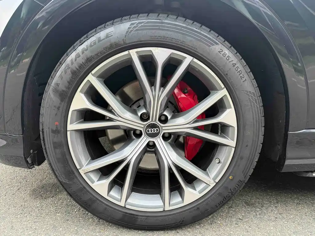 Audi Q8 — миниатюра 16
