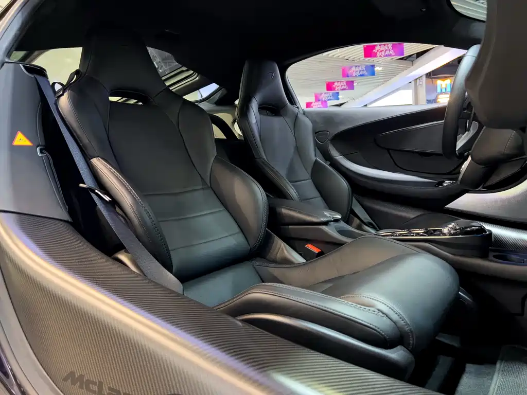 McLaren GT — миниатюра 23
