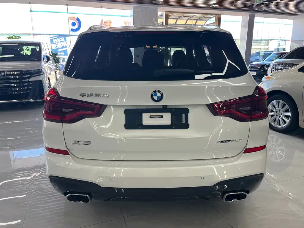 BMW X3 — миниатюра 5