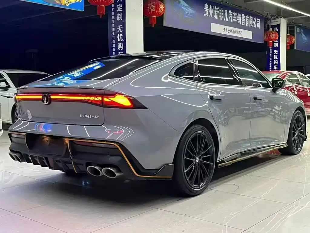 Changan UNI-V — миниатюра 7