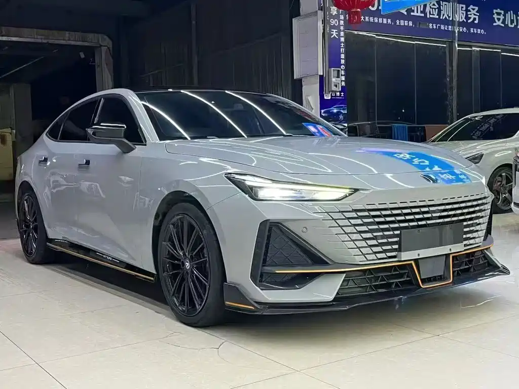 Changan UNI-V — миниатюра 3