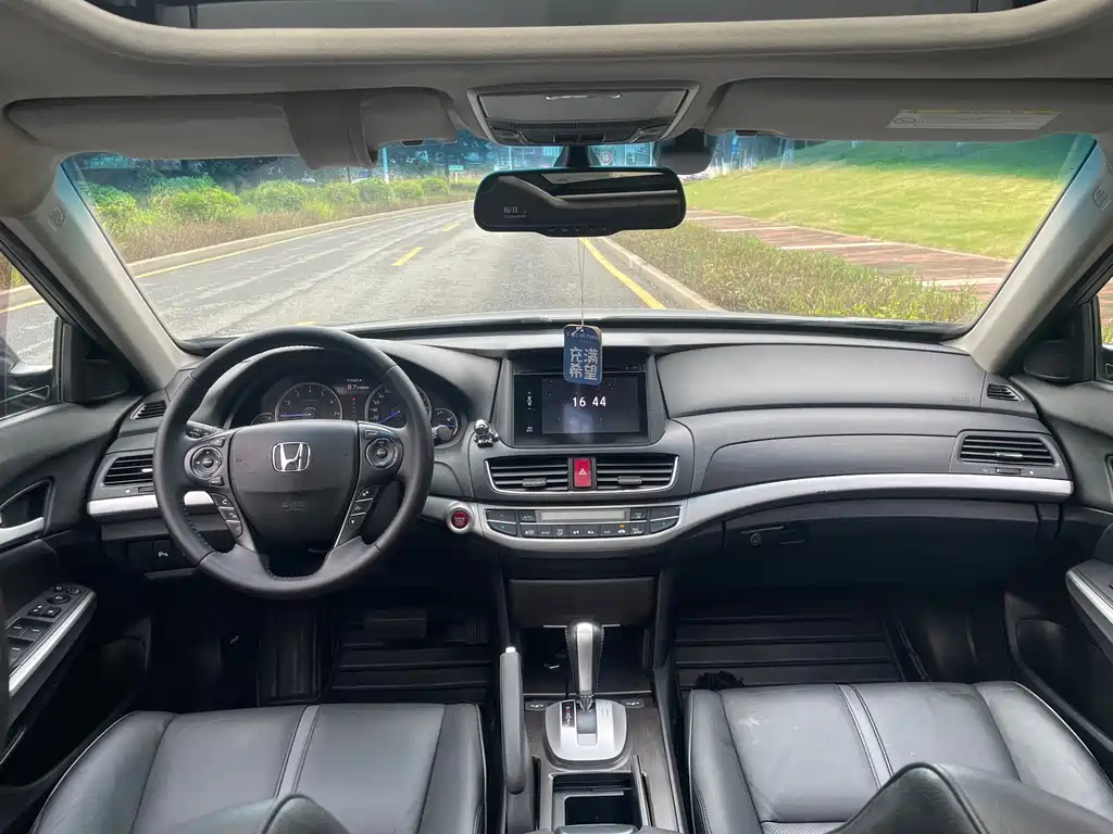 Honda Crosstour — миниатюра 9