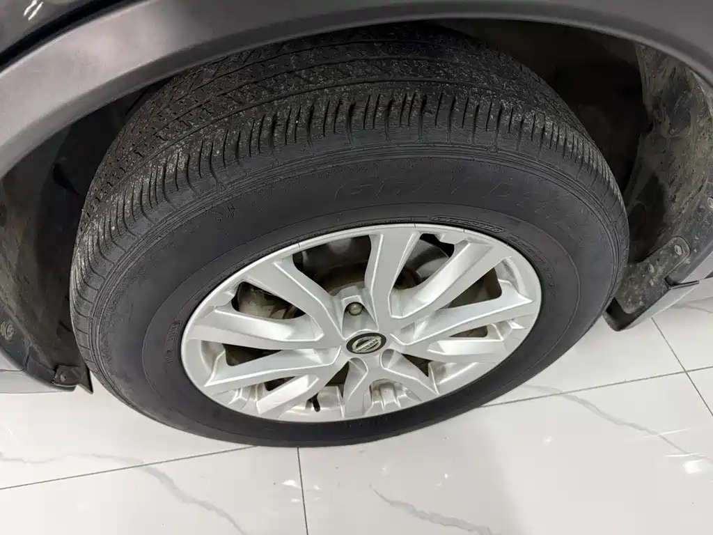 Nissan X-Trail — миниатюра 21