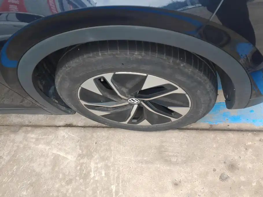 Volkswagen ID.4 Crozz — миниатюра 6