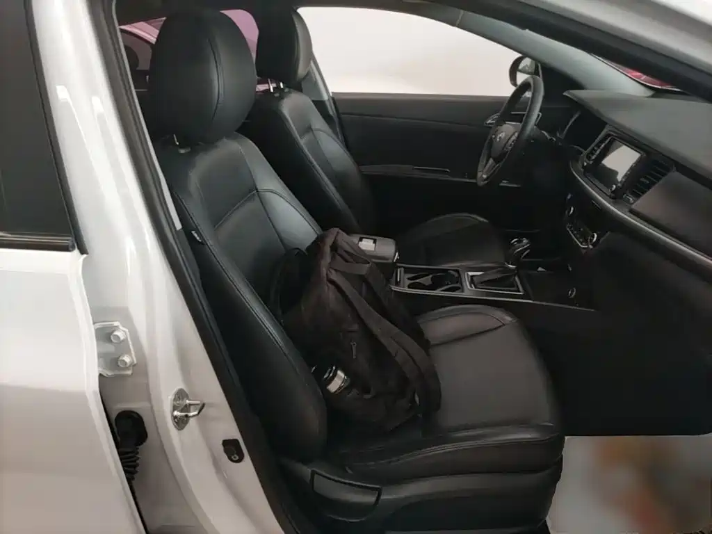 Hyundai Mistra — миниатюра 25