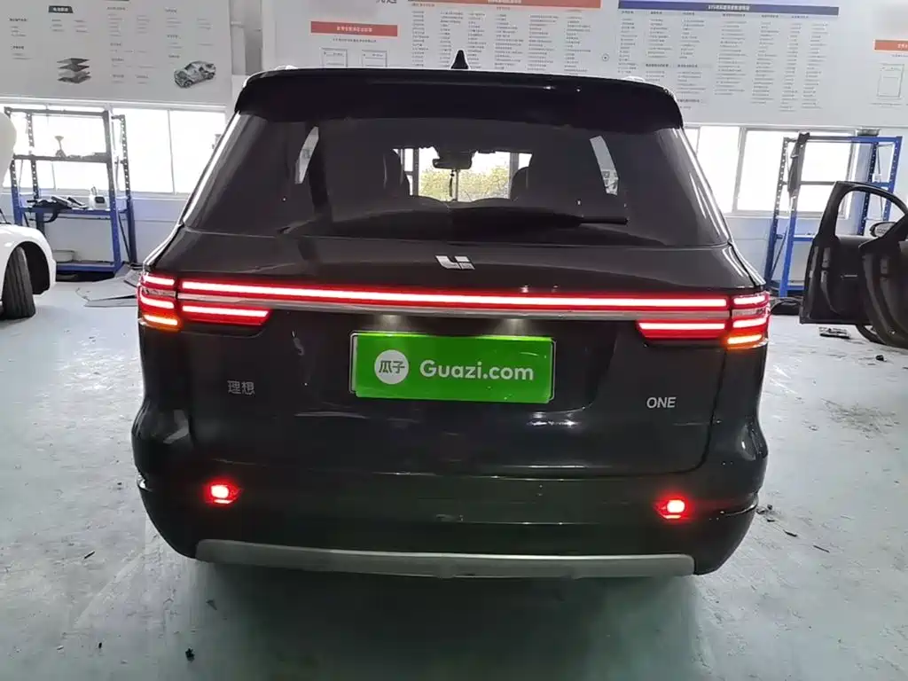 Li Auto Li ONE — миниатюра 6