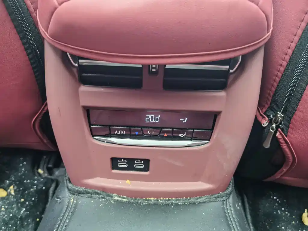 BMW i3 — миниатюра 17