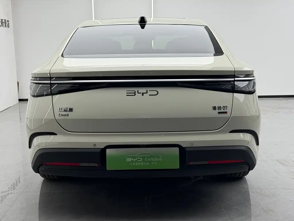 BYD Seal 07 DM-i — миниатюра 3