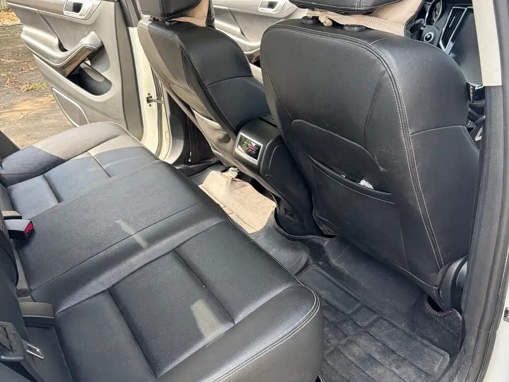 Zotye Zotye SR7 — миниатюра 10