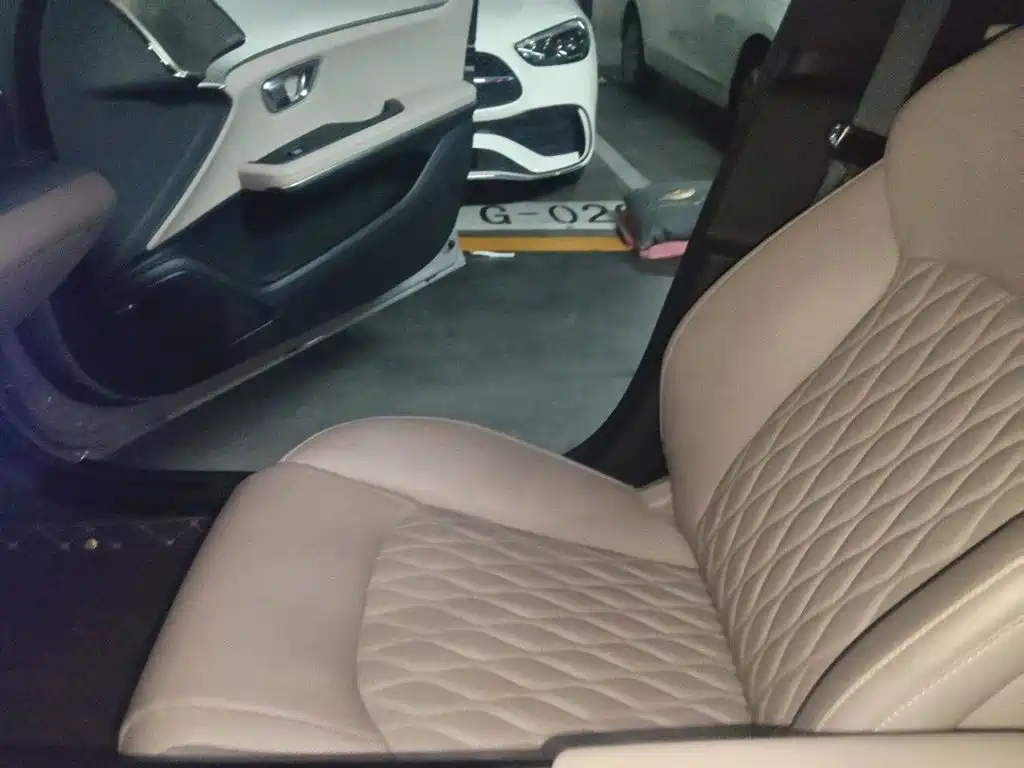 BYD Han — миниатюра 19