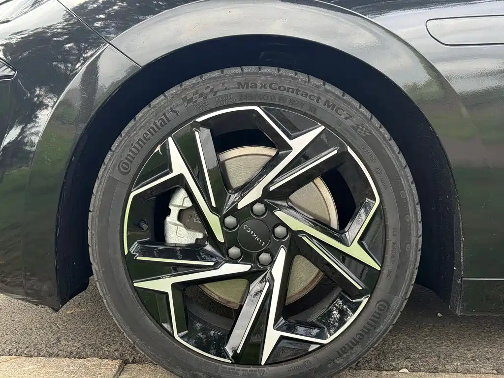 Lynk & Co 07 EM-P — миниатюра 17