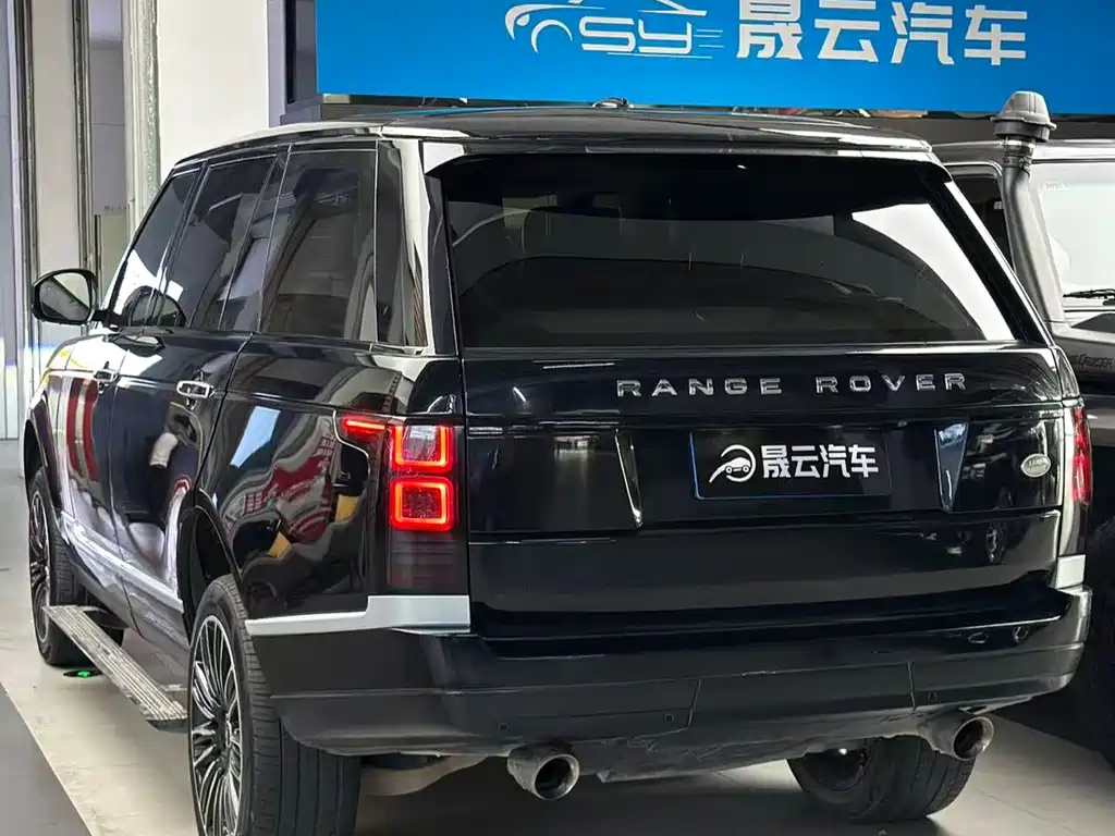 Land Rover Range Rover — миниатюра 7