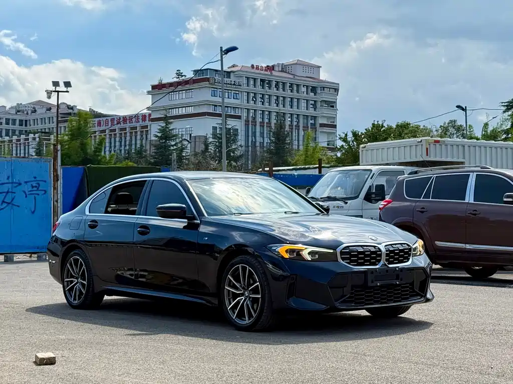 BMW 3 Series — миниатюра 3