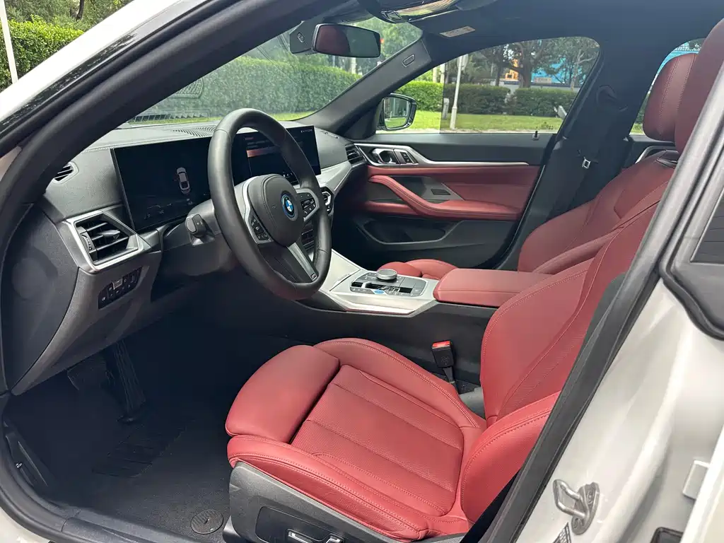 BMW i4 — миниатюра 15