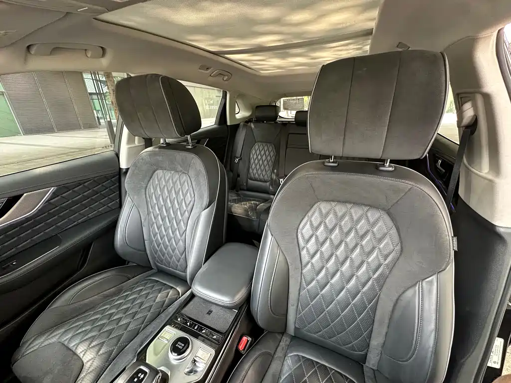 Hongqi Hongqi HS5 — миниатюра 7