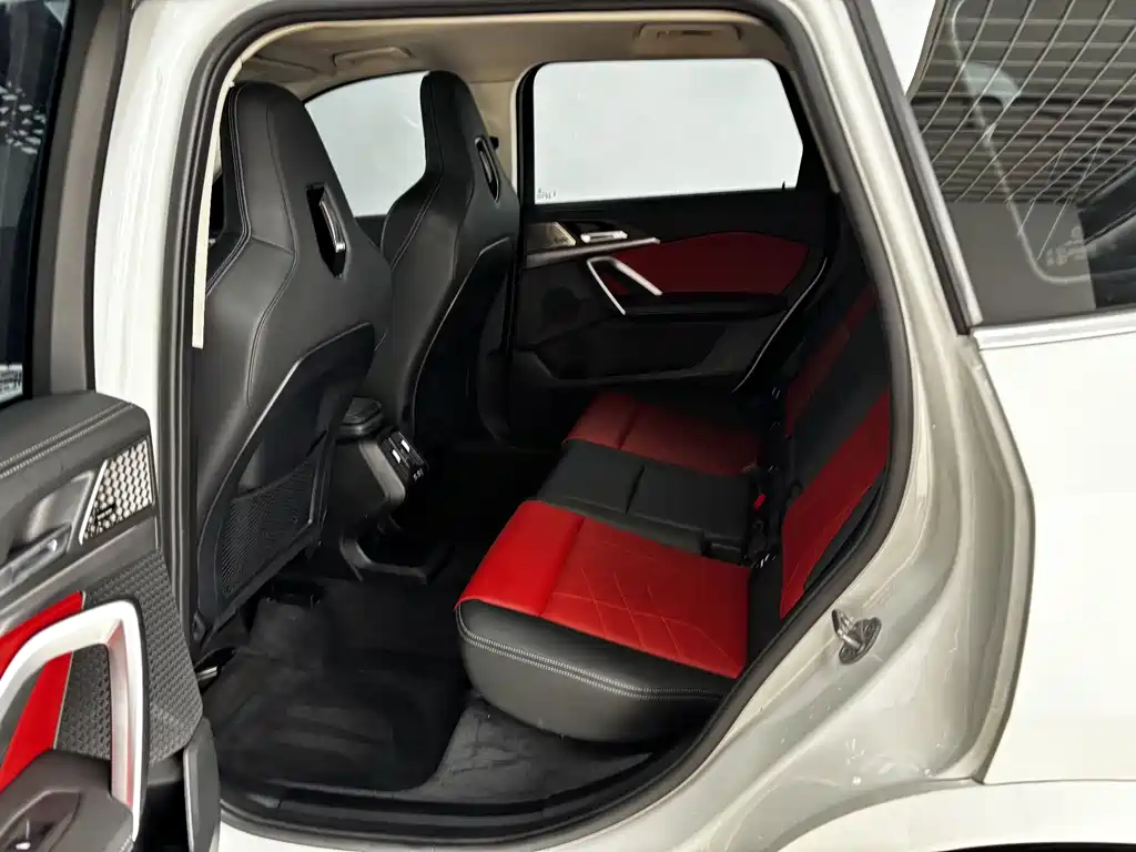 BMW X1 — миниатюра 23