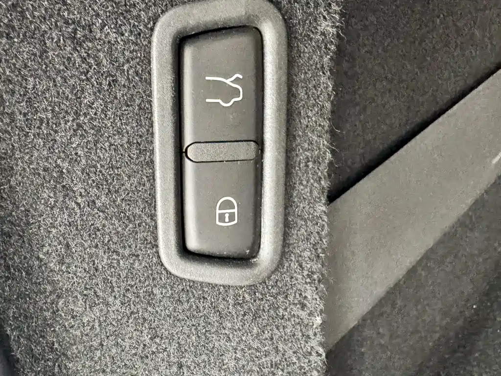 Maserati Levante — миниатюра 24