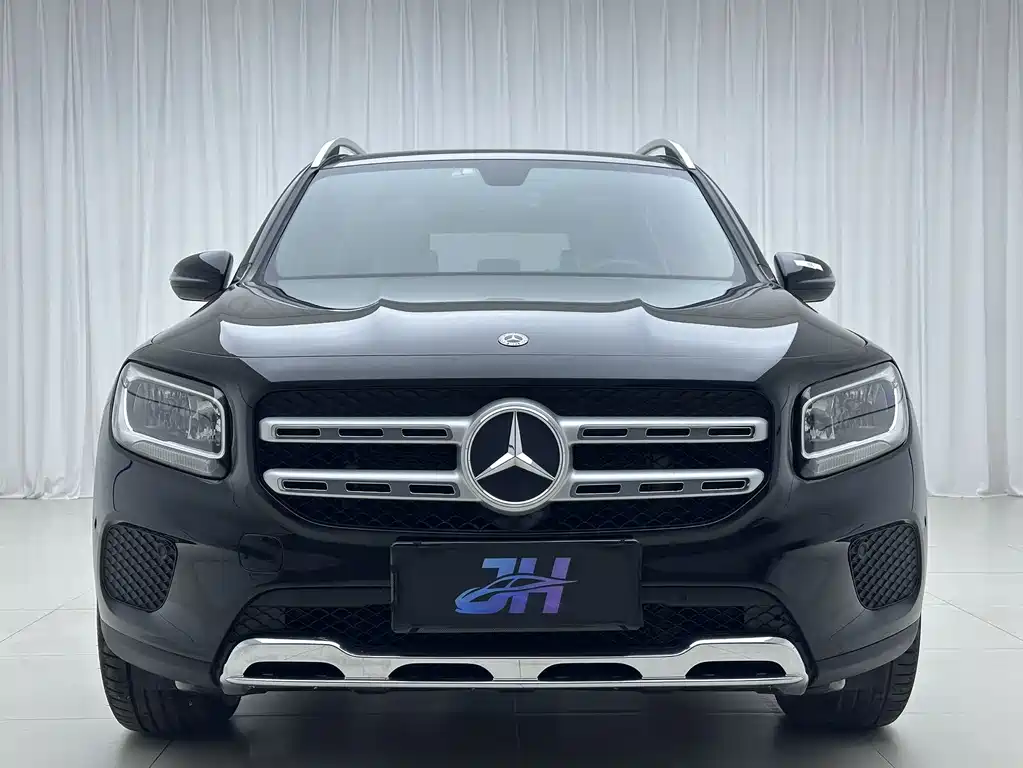 Mercedes-Benz GLB — миниатюра 2