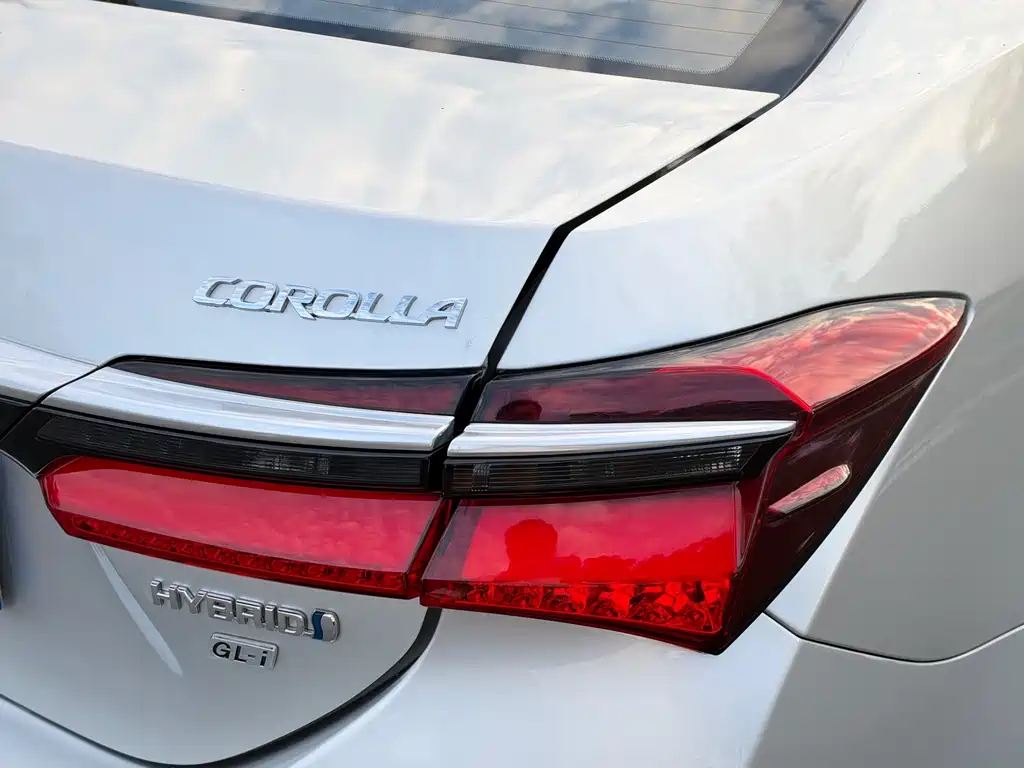 Toyota Corolla — миниатюра 8