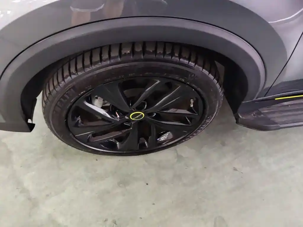 Roewe RX5 New Energy — миниатюра 23