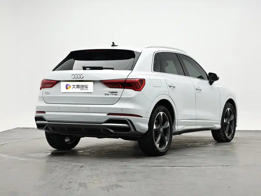 Audi Q3 — миниатюра 3