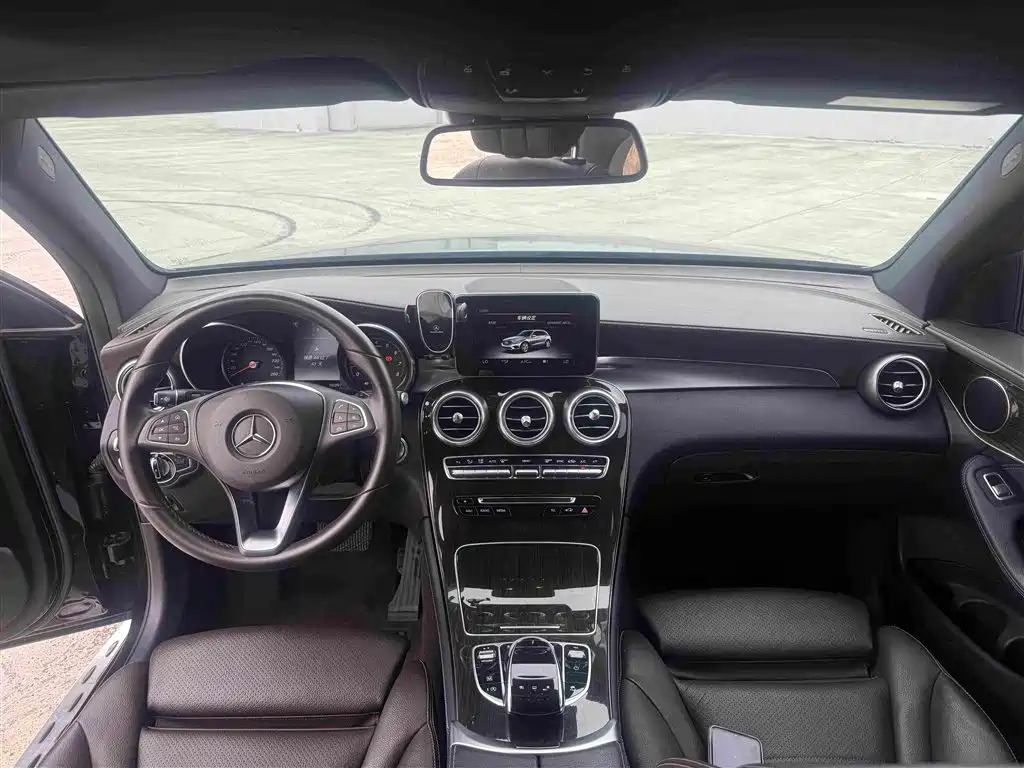 Mercedes-Benz GLC — миниатюра 5