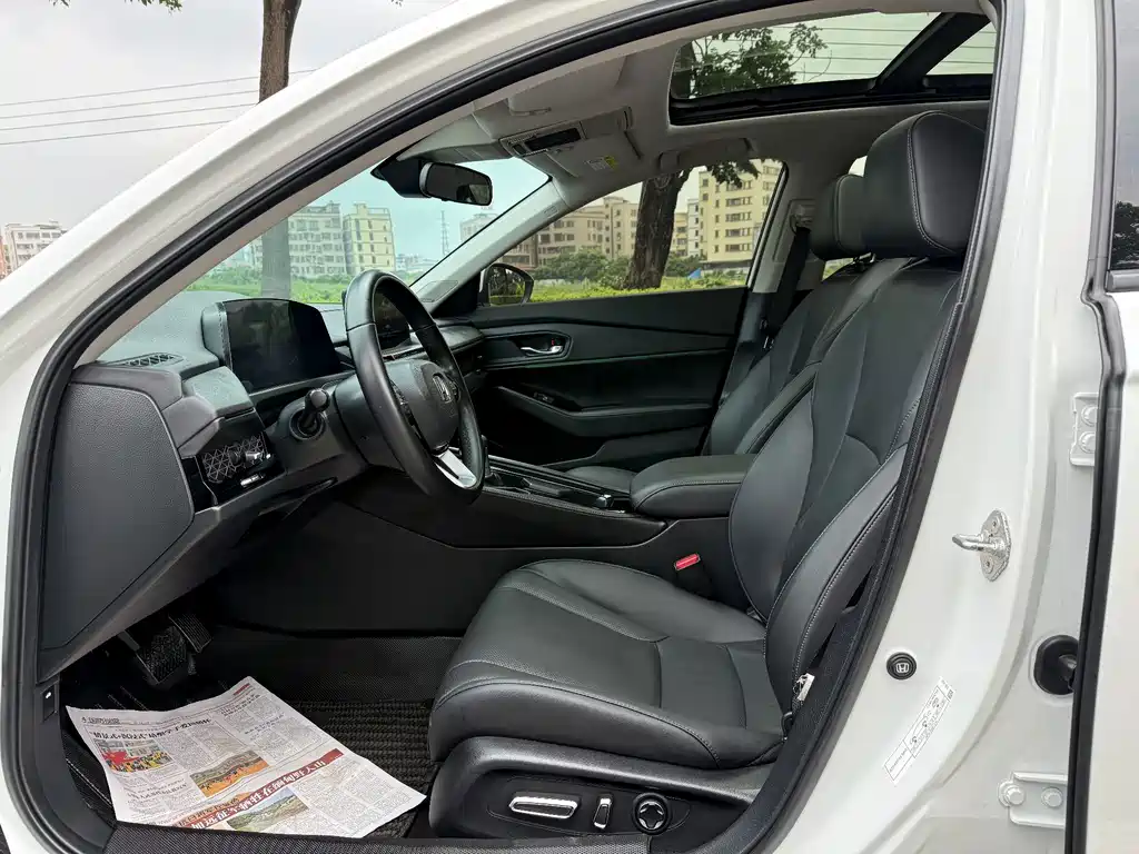 Honda Accord — миниатюра 6