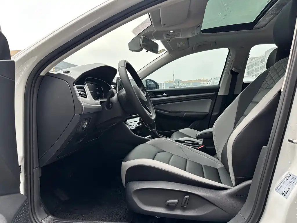 Volkswagen Bora — миниатюра 7