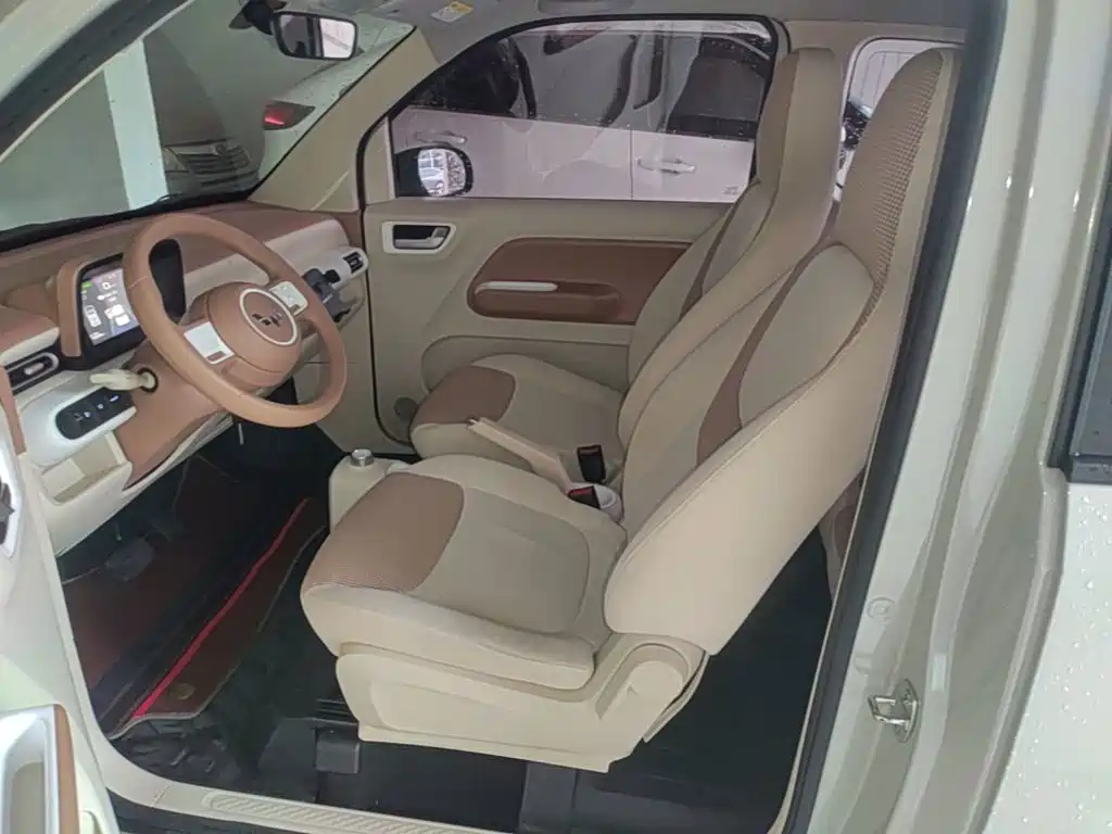 Wuling MINIEV — миниатюра 15