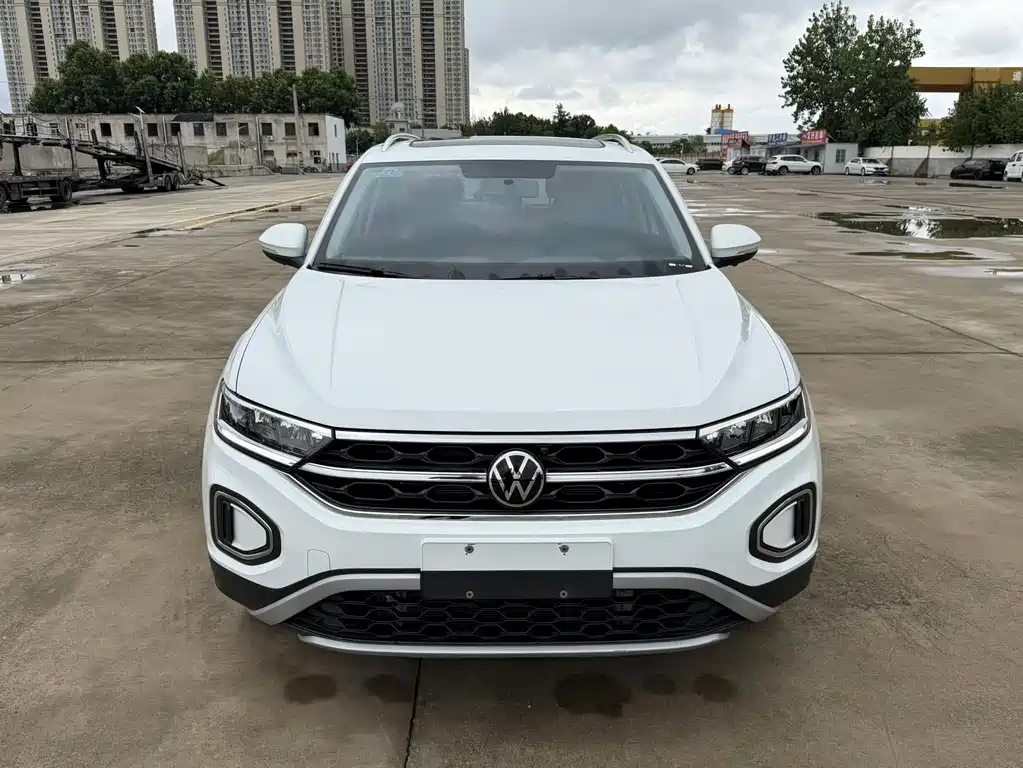 Volkswagen T-Roc — миниатюра 4