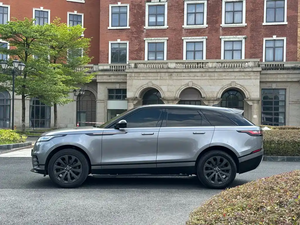 Land Rover Velar — миниатюра 13