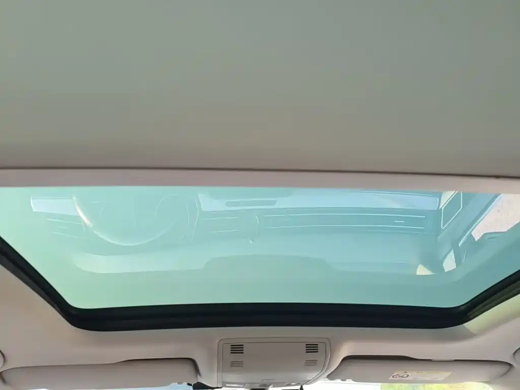 Volkswagen Magotan PHEV — миниатюра 18