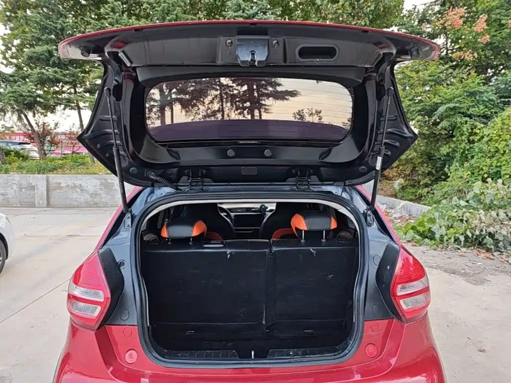 Geely Vision X1 — миниатюра 19